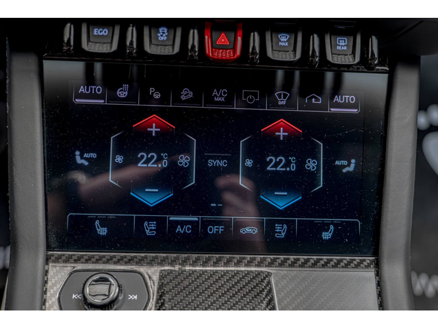 Lamborghini URUS SE/Akrapovic/Bang&Olufsen/Керамика/Карбон/Premium Edition - автомобили, коли, обяви за нови и употребявани 9