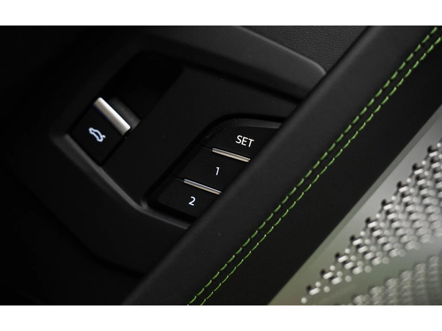 LAMBORGHINI URUS URUS 4.0 V8 4WD  - автомобили, коли, обяви за нови и употребявани 13