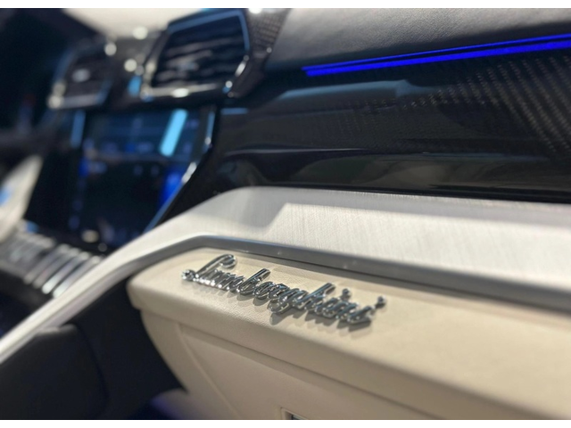 LAMBORGHINI URUS URUS 4.0 V8 4WD  - автомобили, коли, обяви за нови и употребявани 10