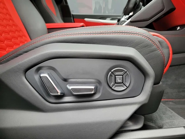 LAMBORGHINI Urus Urus 4.0 V8 AWD - автомобили, коли, обяви за нови и употребявани 8