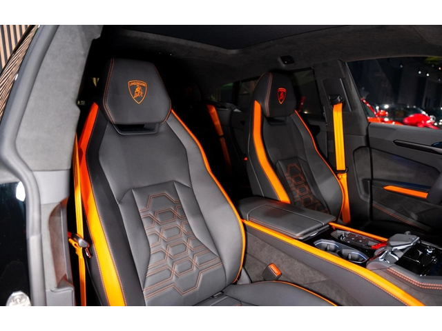 LAMBORGHINI URUS URUS SE 4.0 V8 Plug-in Hybrid 4WD - автомобили, коли, обяви за нови и употребявани 14