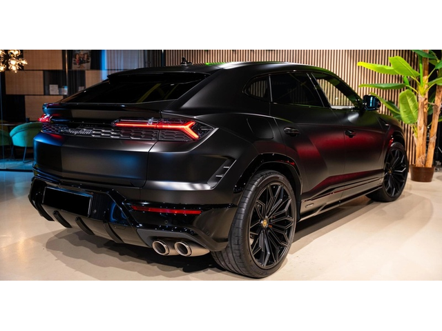 LAMBORGHINI URUS URUS SE 4.0 V8 Plug-in Hybrid 4WD - автомобили, коли, обяви за нови и употребявани 4