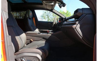 LAMBORGHINI Urus Urus SE 4.0 V8 Plug-in Hybrid 4WD - автомобили, коли, обяви за нови и употребявани 10