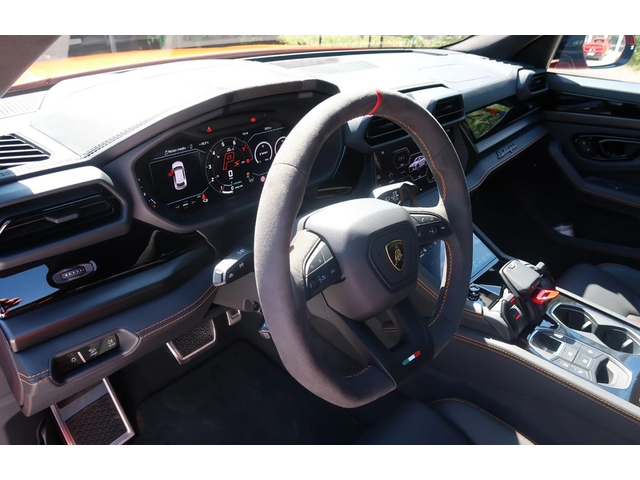 LAMBORGHINI Urus Urus SE 4.0 V8 Plug-in Hybrid 4WD - автомобили, коли, обяви за нови и употребявани 12