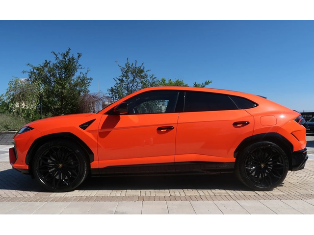 LAMBORGHINI Urus Urus SE 4.0 V8 Plug-in Hybrid 4WD - автомобили, коли, обяви за нови и употребявани 2