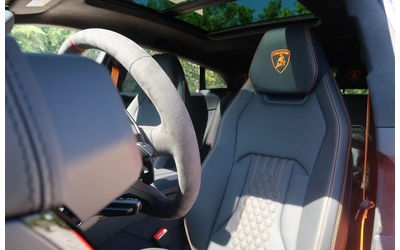 LAMBORGHINI Urus Urus SE 4.0 V8 Plug-in Hybrid 4WD - автомобили, коли, обяви за нови и употребявани 8