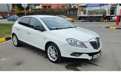 Lancia Delta 1.4 T-jet GAZ/KLIMA/KOJA - автомобили, коли, обяви за нови и употребявани 6