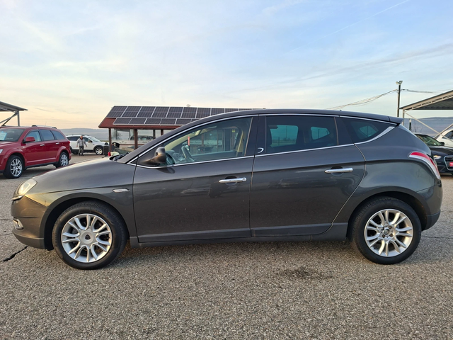 Lancia Delta 1, 6 multijet - автомобили, коли, обяви за нови и употребявани 7