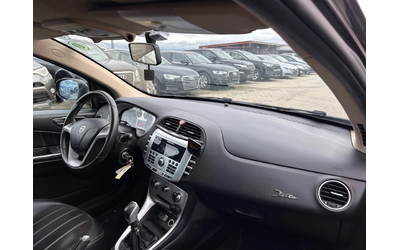 Lancia Delta 1.4T KOJA EURO 4 - автомобили, коли, обяви за нови и употребявани 9