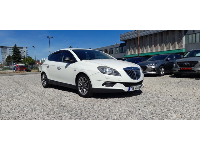 Lancia Delta 1.4i 120k.c - автомобили, коли, обяви за нови и употребявани 0