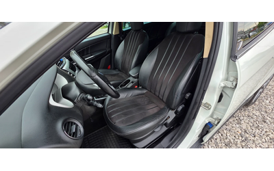 Lancia Delta 1.4i 120k.c - автомобили, коли, обяви за нови и употребявани 9