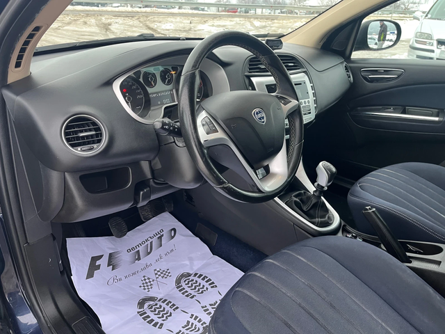 Lancia Delta 1.6m-jet-120-ITALIA - автомобили, коли, обяви за нови и употребявани 11