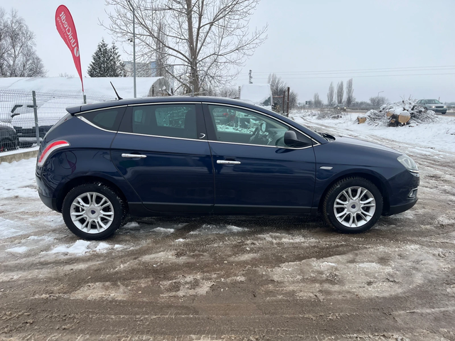 Lancia Delta 1.6m-jet-120-ITALIA - автомобили, коли, обяви за нови и употребявани 3