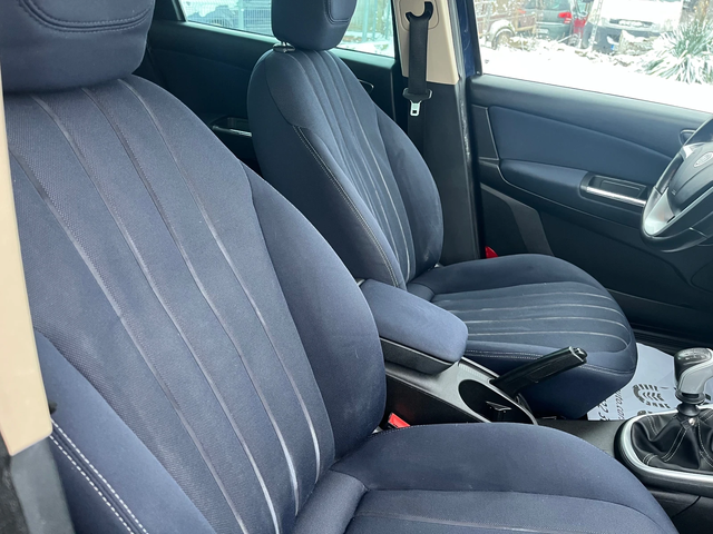 Lancia Delta 1.6m-jet-120-ITALIA - автомобили, коли, обяви за нови и употребявани 5