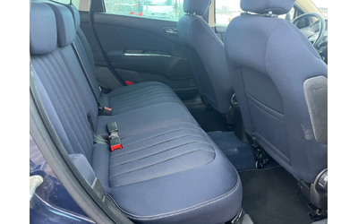 Lancia Delta 1.6m-jet-120-ITALIA - автомобили, коли, обяви за нови и употребявани 6