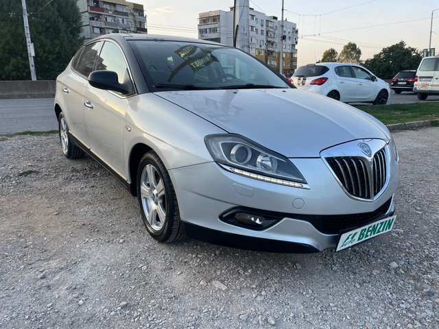 Lancia Delta 1.4i-TURBO-PANORAMA - автомобили, коли, обяви за нови и употребявани 2