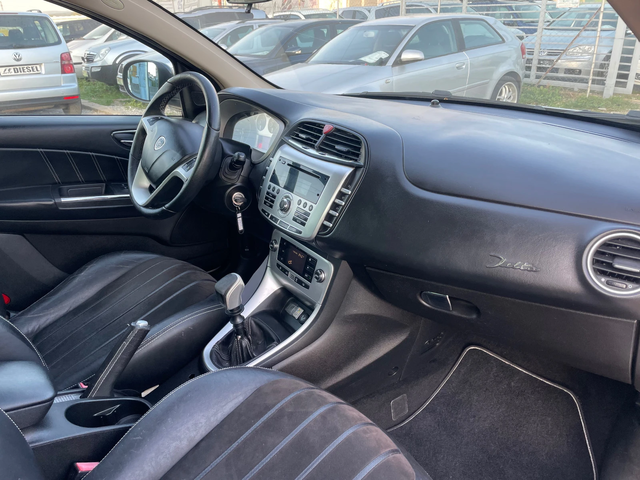 Lancia Delta 1.4i-TURBO-PANORAMA - автомобили, коли, обяви за нови и употребявани 4