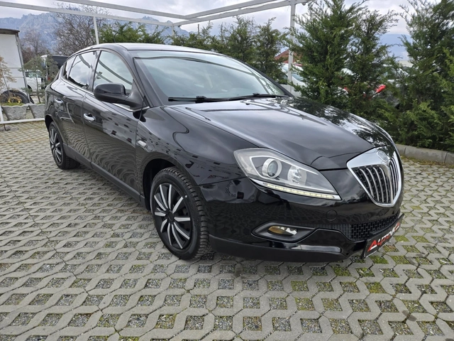 Lancia Delta 1.4T-120кс= 135.000км= 6ск= КЛИМАТИК - автомобили, коли, обяви за нови и употребявани 1
