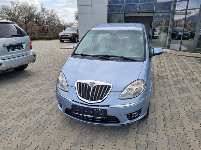 Lancia Musa 1.4 ГАЗ / 2010г. КАТО НОВА! - автомобили, коли, обяви за нови и употребявани 2