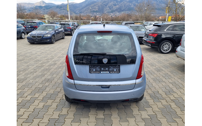 lancia-musa-1-4-gaz-2010g-kato-nova - 4