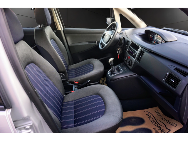 Lancia Musa 1.4i - автомобили, коли, обяви за нови и употребявани 11