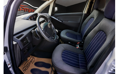 Lancia Musa 1.4i - автомобили, коли, обяви за нови и употребявани 6