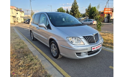 lancia-phedra - 2