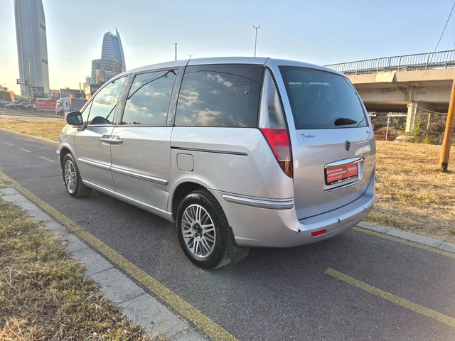 Lancia Phedra 2.2 HDI 7 МЕСТА - автомобили, коли, обяви за нови и употребявани 6