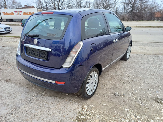 Lancia Y10 1.2i* ГАЗ, klimatik - автомобили, коли, обяви за нови и употребявани 4