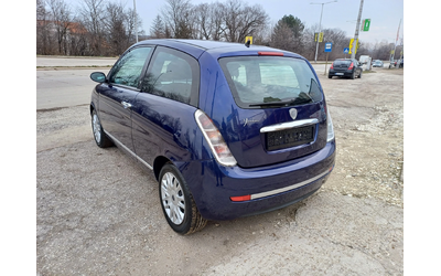 Lancia Y10 1.2i* ГАЗ, klimatik - автомобили, коли, обяви за нови и употребявани 6