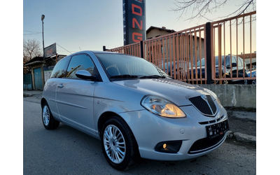lancia-ypsilon - 0