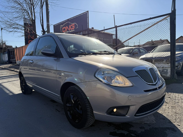 Lancia Ypsilon 1, 400 EURO4 - автомобили, коли, обяви за нови и употребявани 0