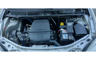 Lancia Ypsilon 1,2i 60ps KLIMA - автомобили, коли, обяви за нови и употребявани 10