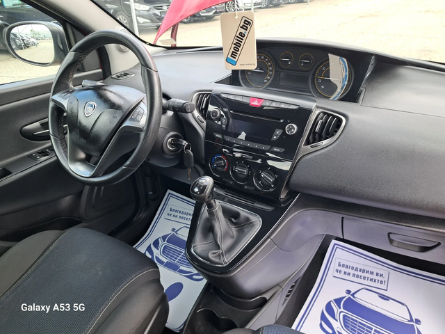 Lancia Ypsilon 1, 3 m-jet MOMO DESIGNE - автомобили, коли, обяви за нови и употребявани 13