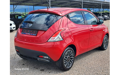 lancia-ypsilon - 4