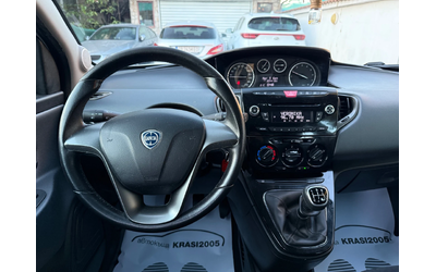 Lancia Ypsilon 1.2I - автомобили, коли, обяви за нови и употребявани 8