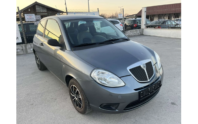 lancia-ypsilon - 2