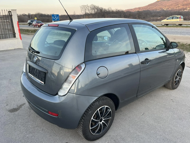 Lancia Ypsilon 1.3I 60кс EURO 4 KЛИМАТИК - автомобили, коли, обяви за нови и употребявани 3