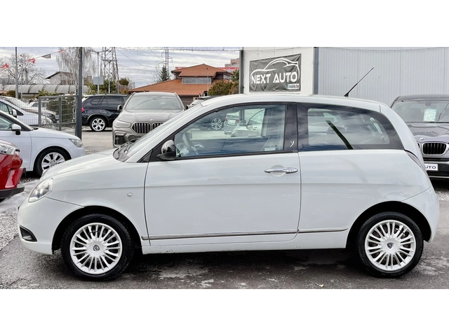 Lancia Ypsilon 1.3MJET 75HP E5A - автомобили, коли, обяви за нови и употребявани 7