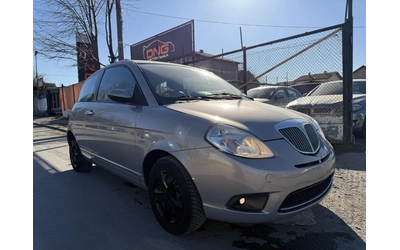 lancia-ypsilon - 0