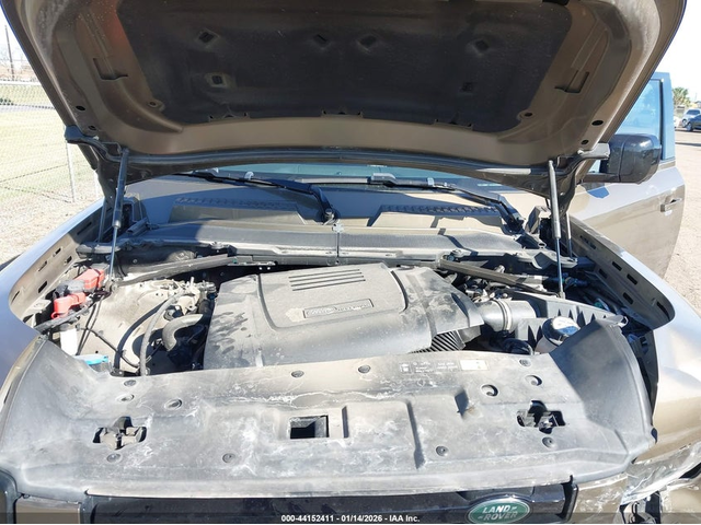 Land Rover DEFENDER 2.0L I-4 DI, DOHC, VVT, TURBO, 296HP All Wheel Drive - автомобили, коли, обяви за нови и употребявани 9