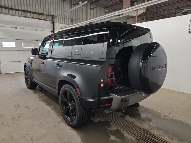 Land Rover Defender 110 P400 X-Dynamic SE - автомобили, коли, обяви за нови и употребявани 3