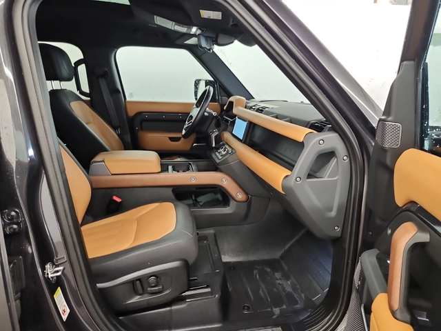 Land Rover Defender 110 X AWD - автомобили, коли, обяви за нови и употребявани 14