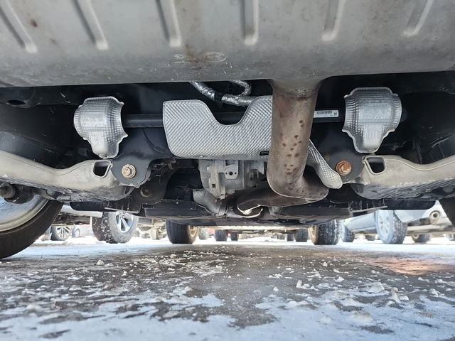 Land Rover Defender 110 X-Dynamic SE AWD - автомобили, коли, обяви за нови и употребявани 14