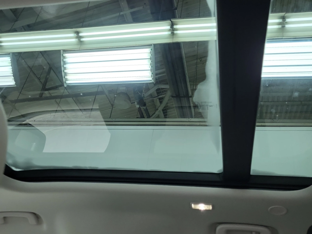 Land Rover Defender 110 S AWD - автомобили, коли, обяви за нови и употребявани 13