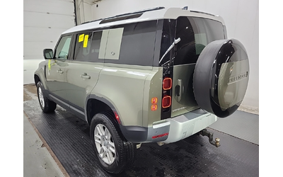 land-rover-defender - 4