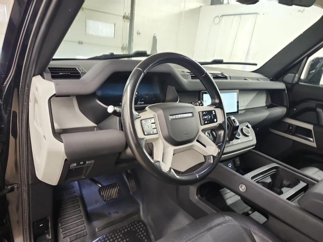 Land Rover Defender 110 S AWD - автомобили, коли, обяви за нови и употребявани 9