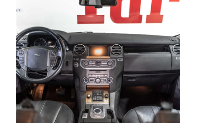 land-rover-defender - 5