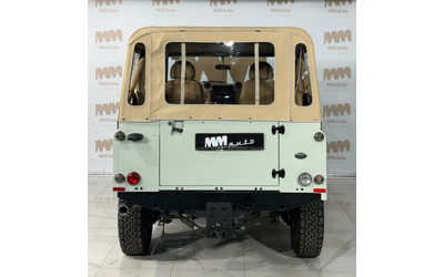 land-rover-defender - 4