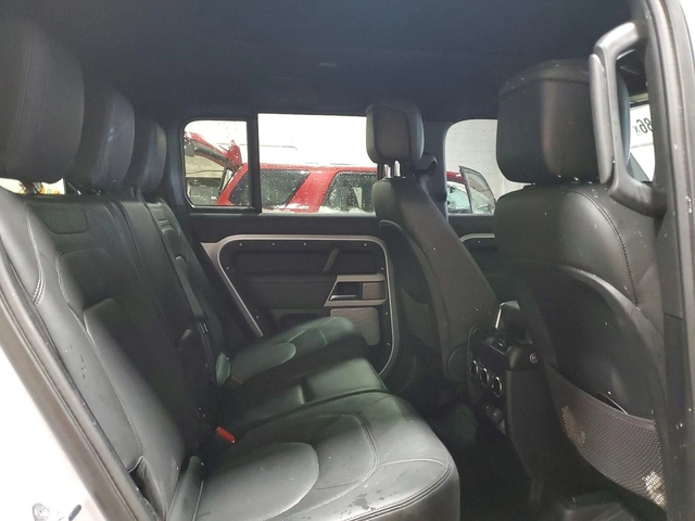 Land Rover Defender 130 SE - автомобили, коли, обяви за нови и употребявани 10